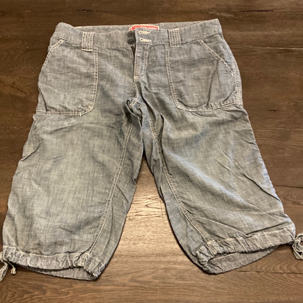 GAP shorts